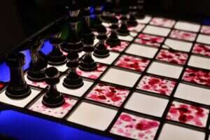 daniel brusatin purling chess set