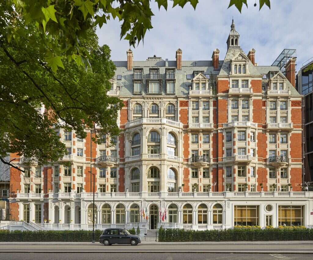 mandarin oriental hyde park exterior