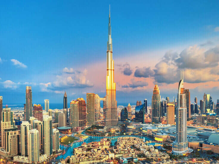 Dubai restaurants skyline