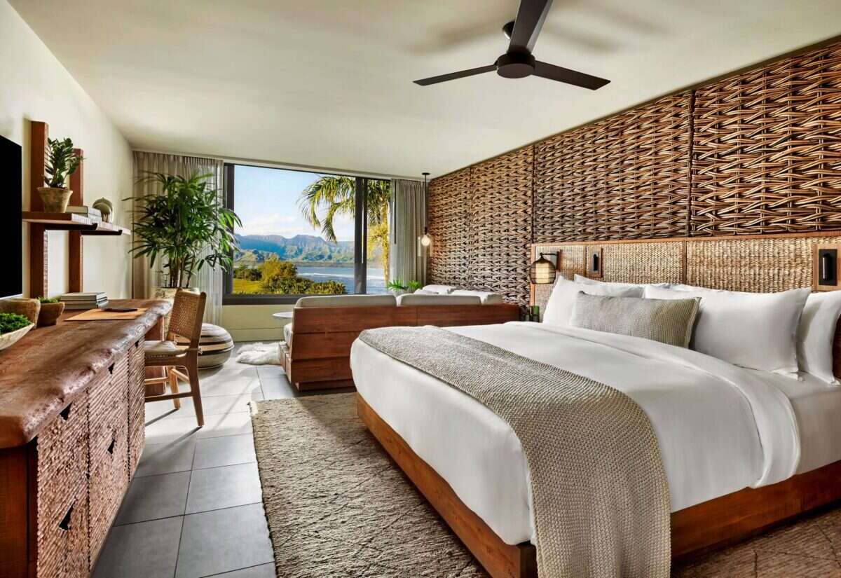 1 Hotel Hanalei Bay bedroom 