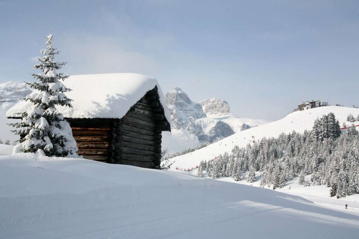 Dolomites snow 