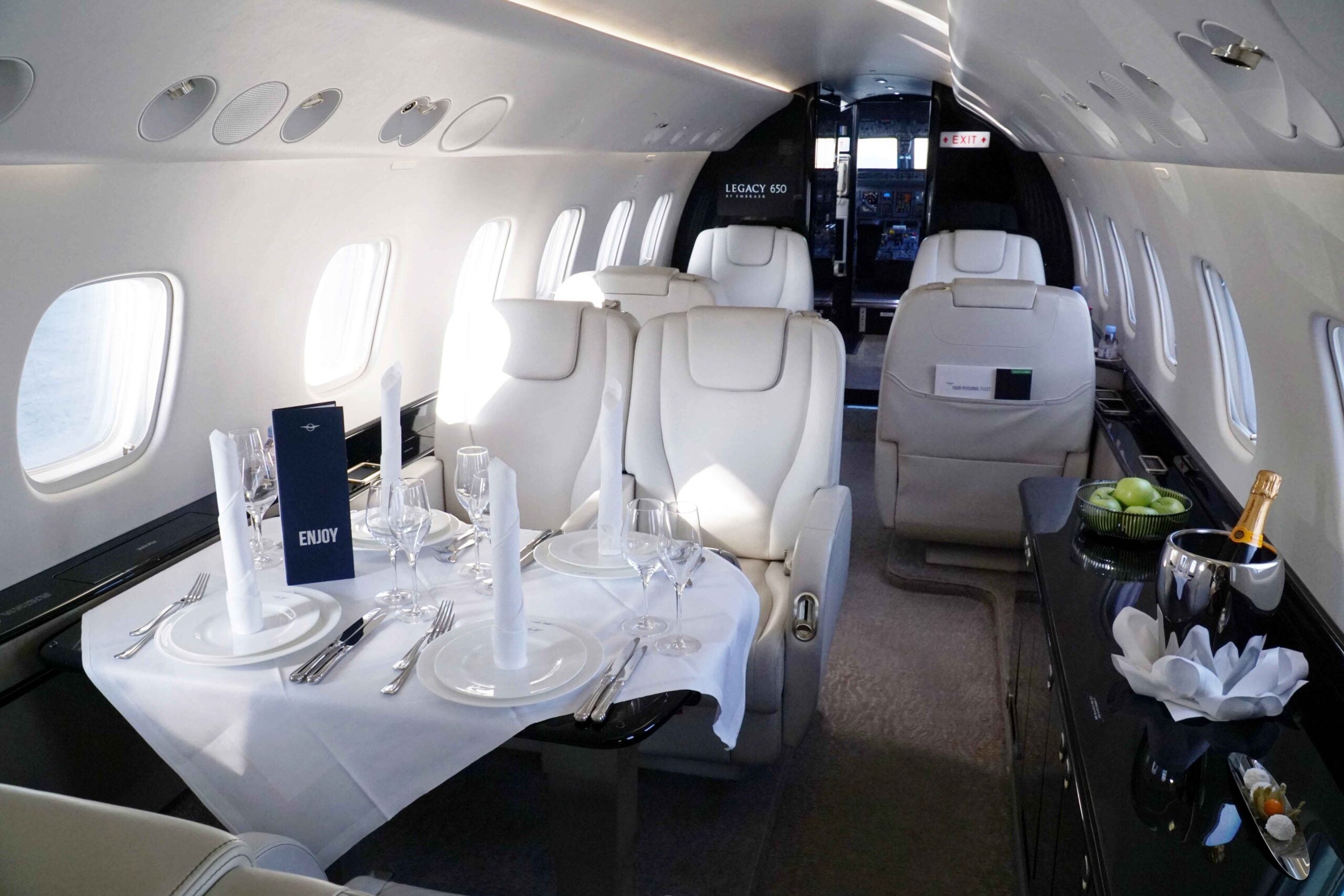 legacy 650 interiors