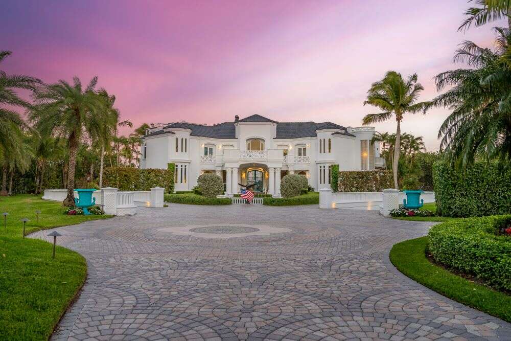 Vero Beach mansion exterior