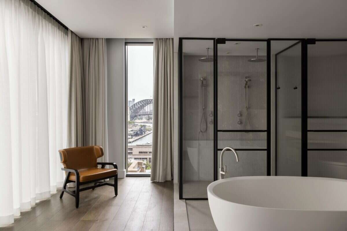 capella Sydney bathroom