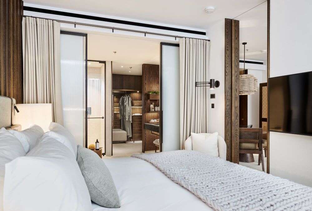 1 Hotel Mayfair bedroom