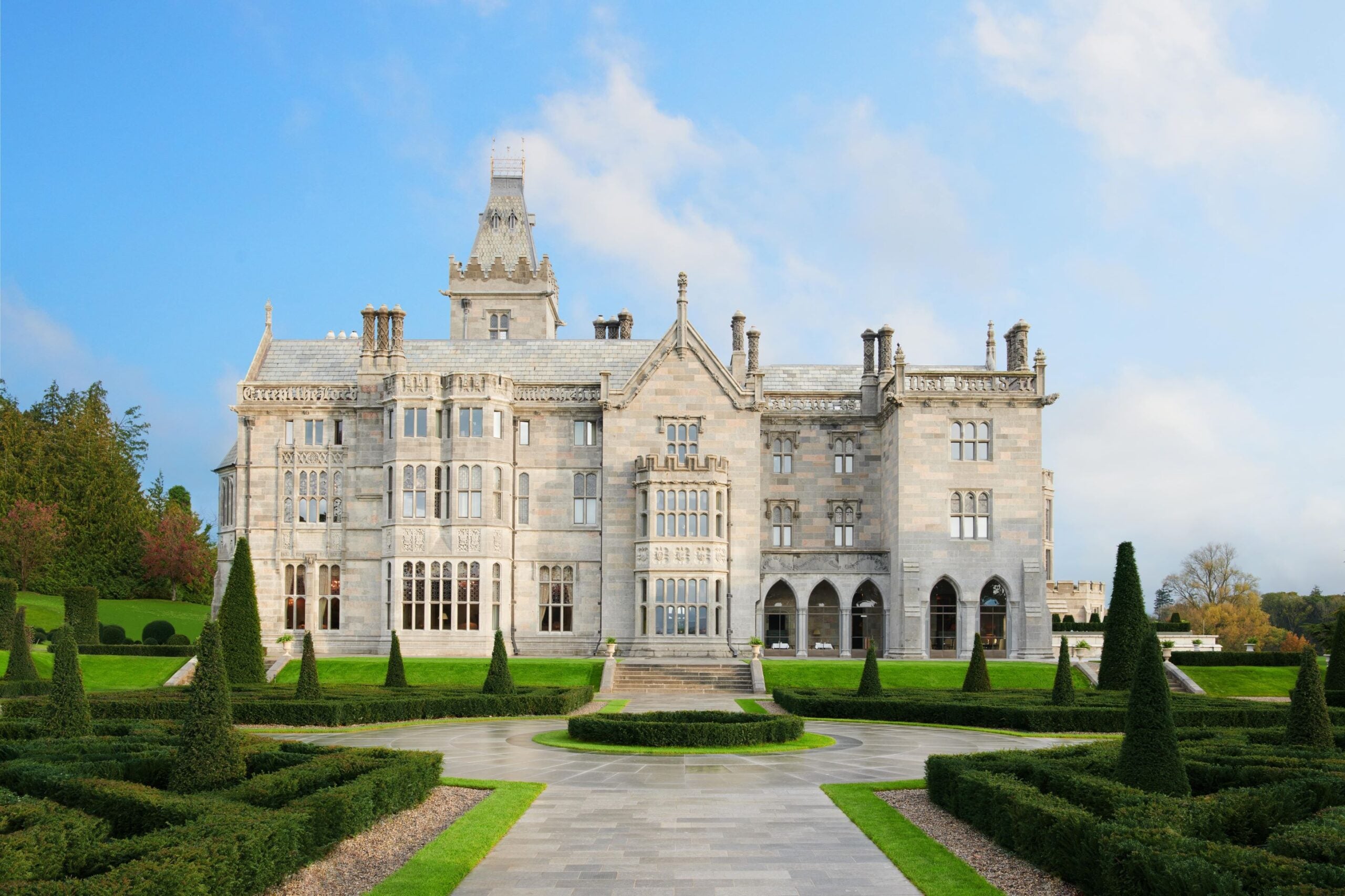 luxury hotel Adare Manor