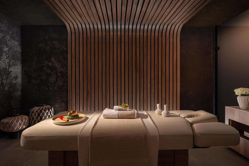 Anantara Spa treatment room