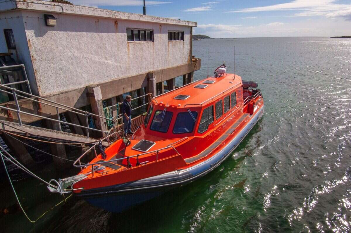 Glenapp Castle sea safari boat 