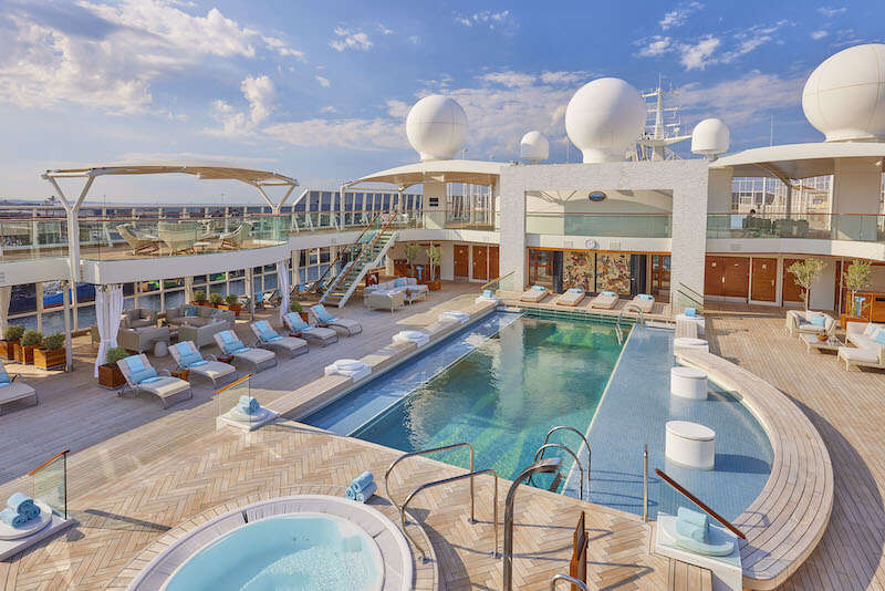 the world main pool