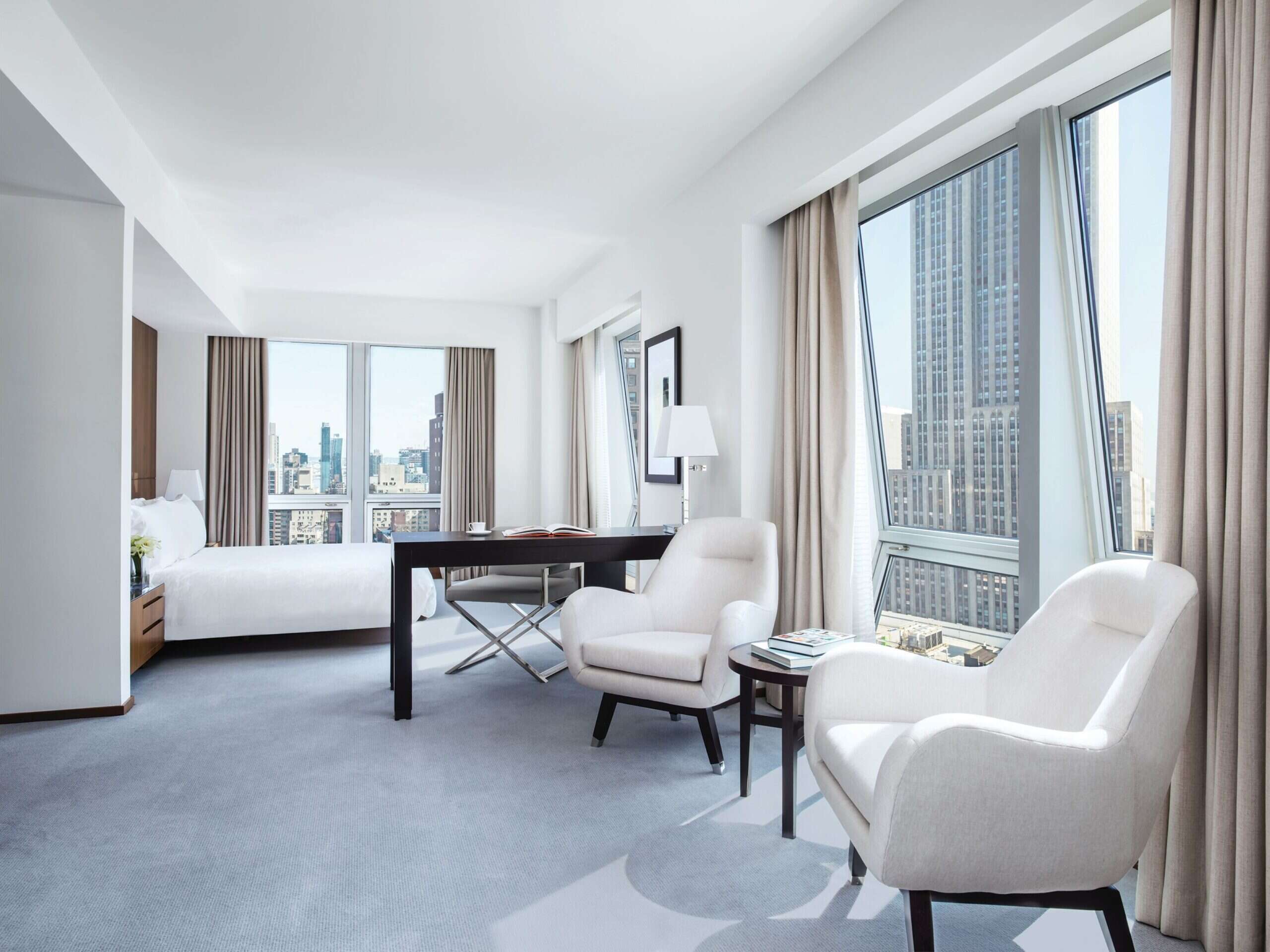 The Empire State Penthouse Suite with views of NYC