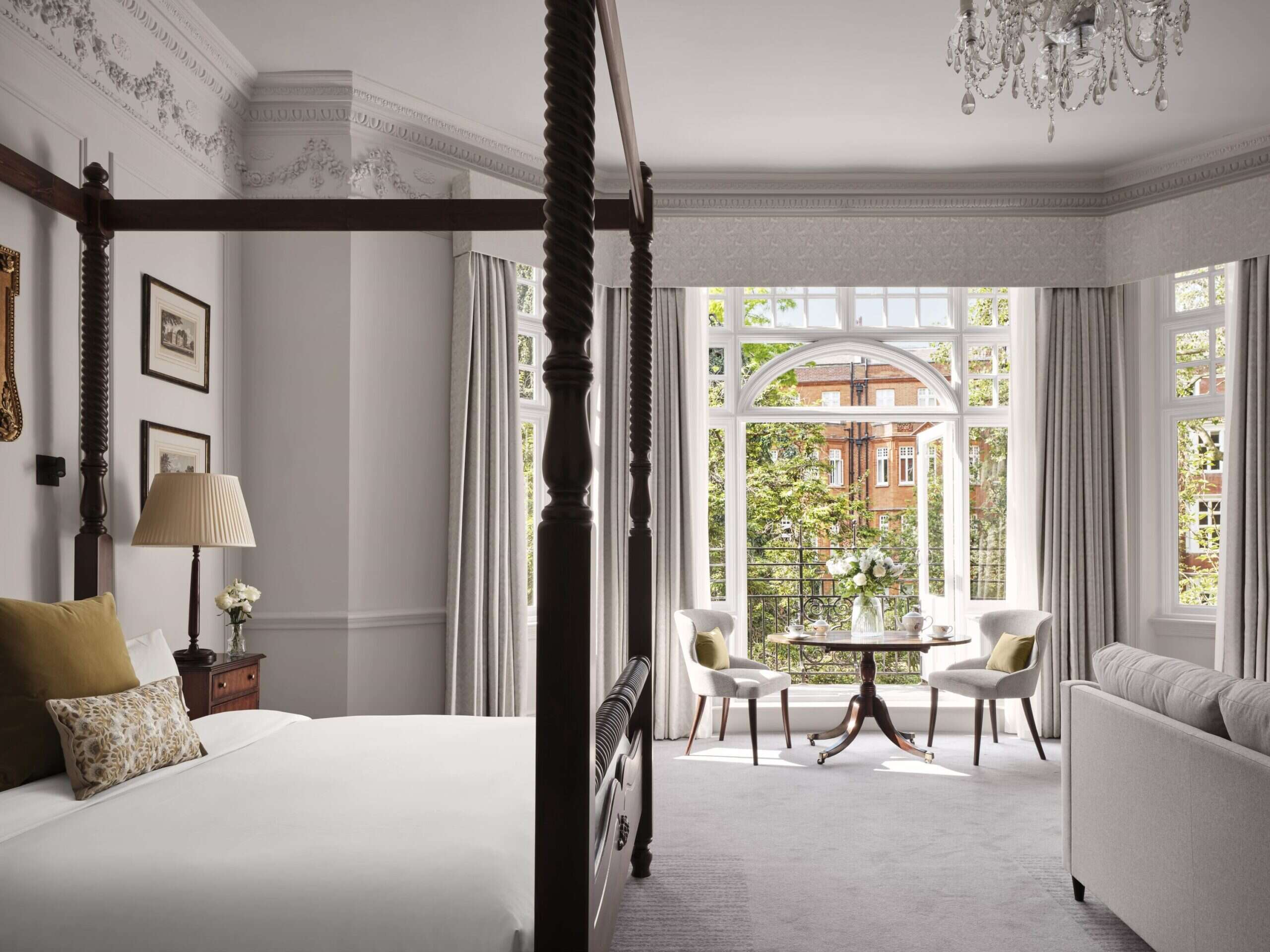 The Chelsea Townhouse bedroom 