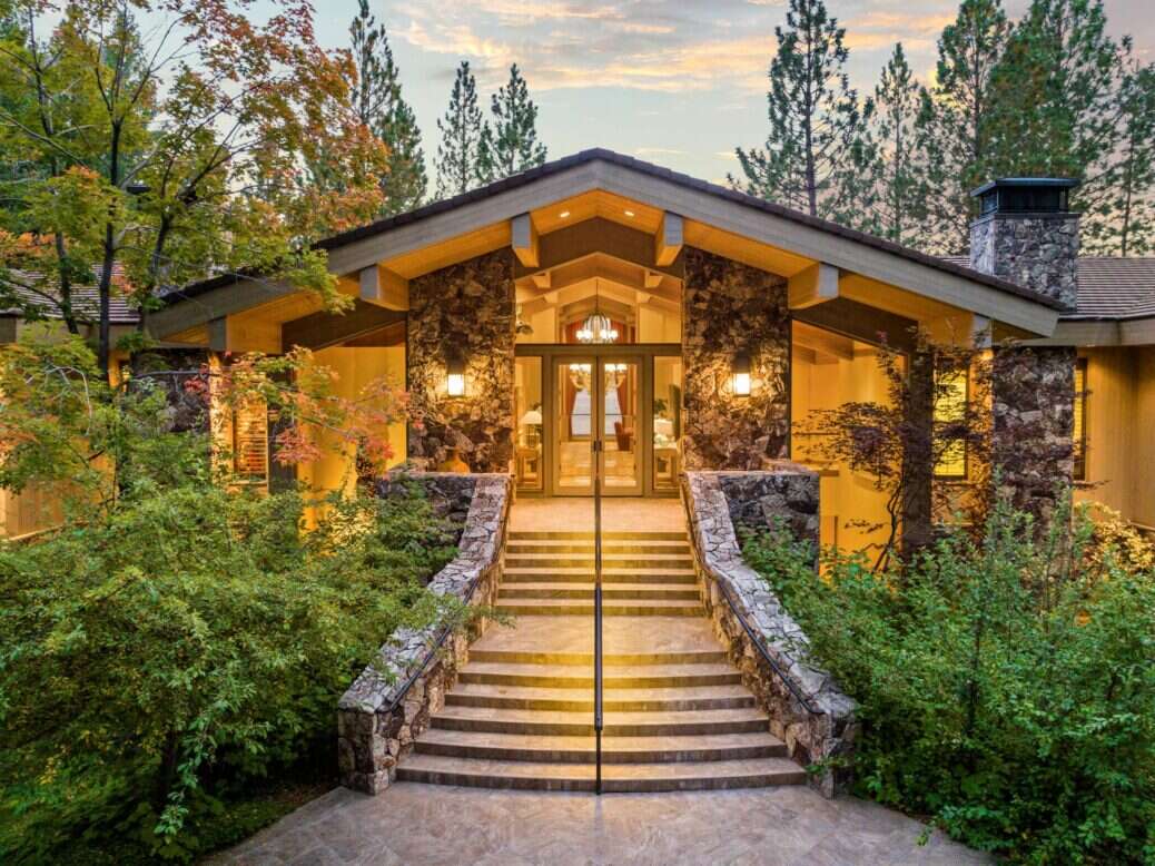 Entrance to Lake Tahoe property