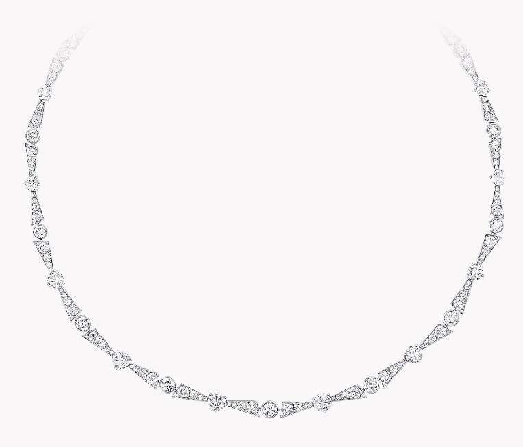 Graff diamond line necklace