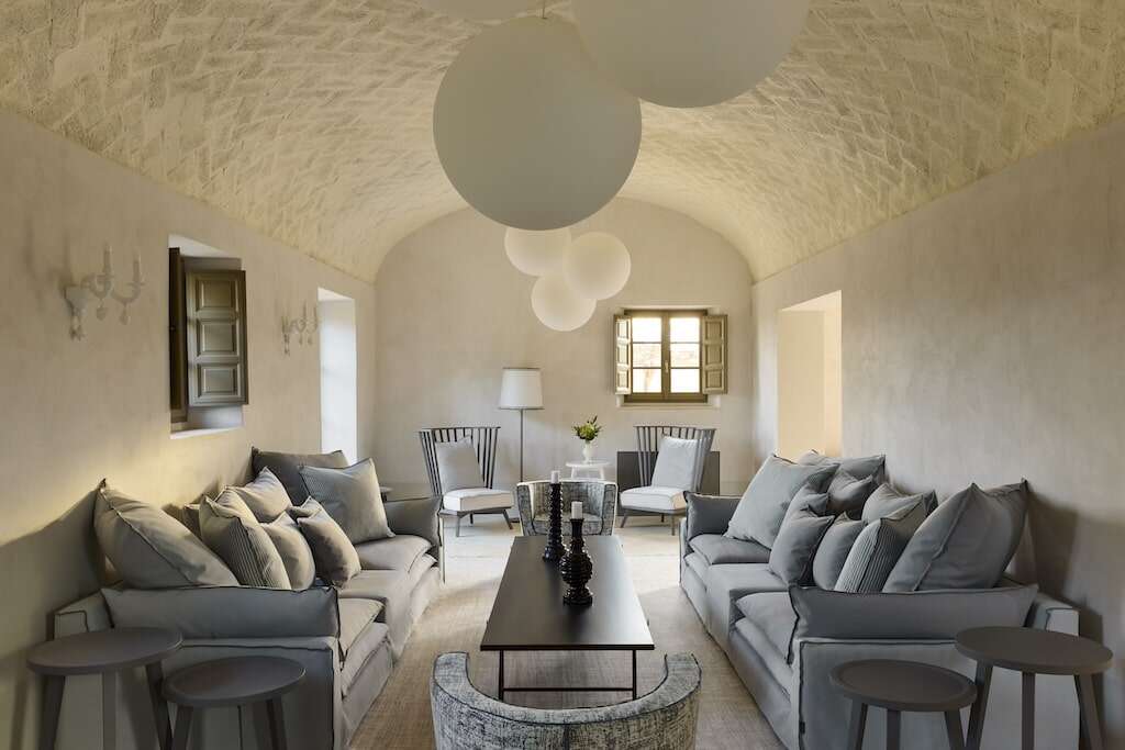 COMO Castello del Nero Welcomes a Chic New Villa