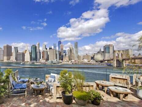 1 Hotel Brooklyn Bridge: Dumbo's Chic Waterside Retreat