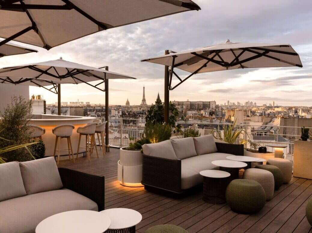 Hôtel Dame des Arts rooftop bar