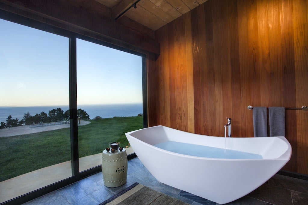 Bathtub with a view