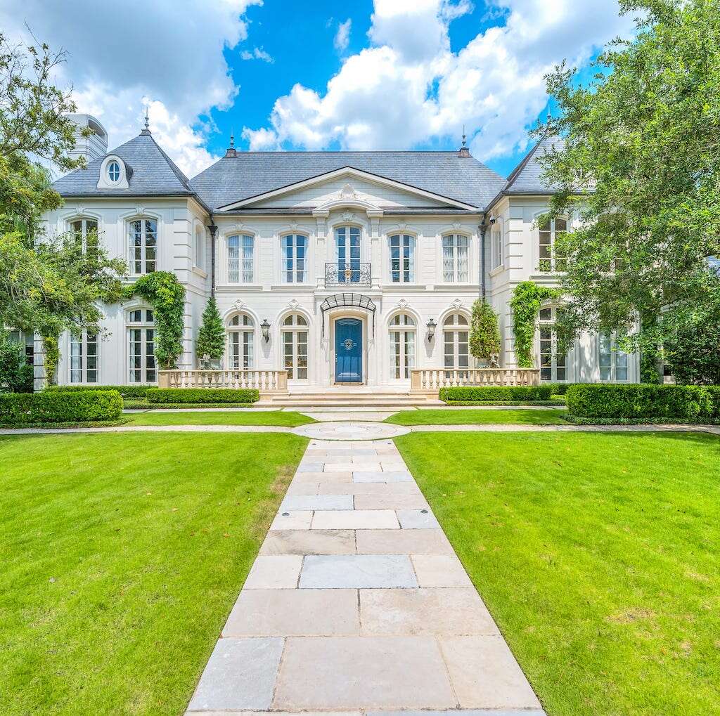 The Houston Mansion Fit for a Francophile Fantasy