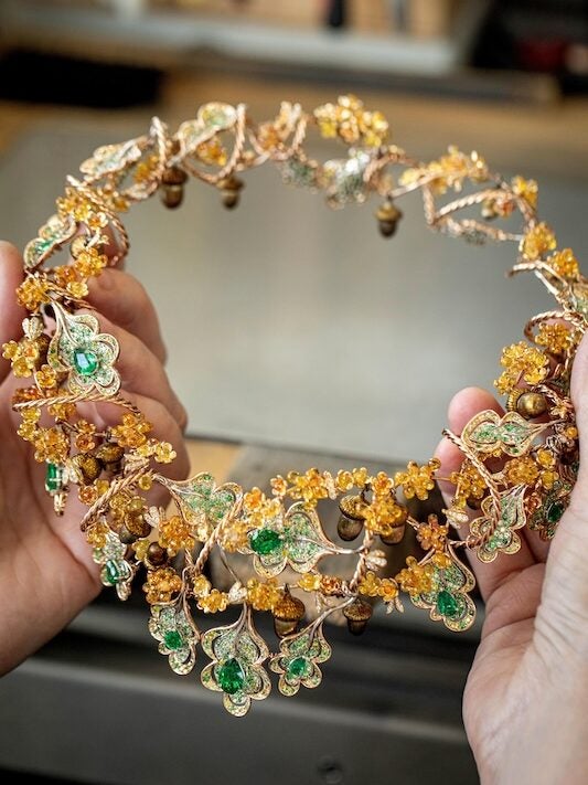 Chopard oak motif necklace red carpet collection cannes