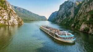 amamagna river cruise ship