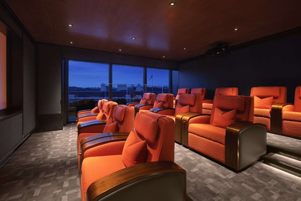 peninsula suite london cinema