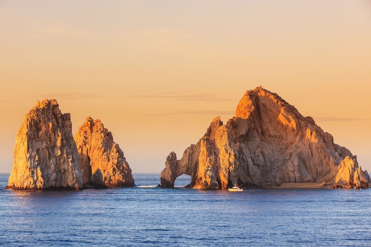 A Los Cabos Guide: Things to Do, Places to Eat and Where to Stay