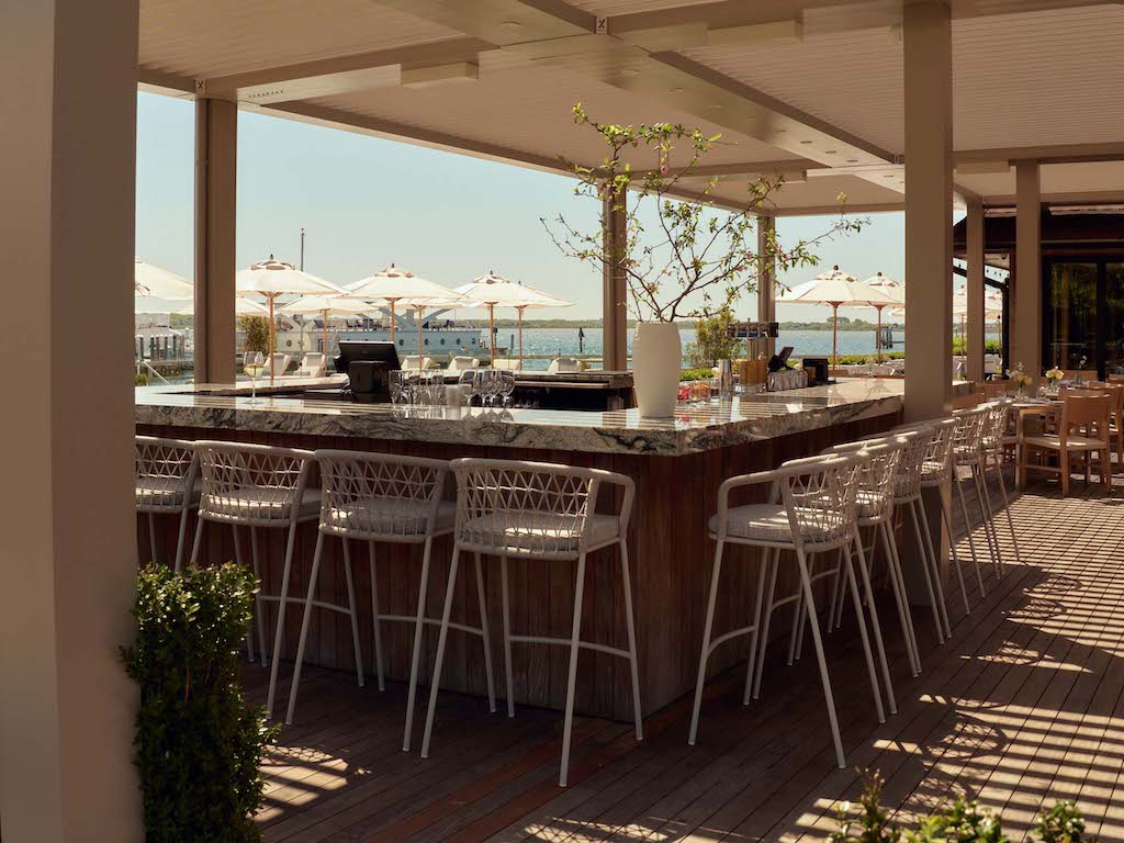 Pool bar at Montauk Yacht Club