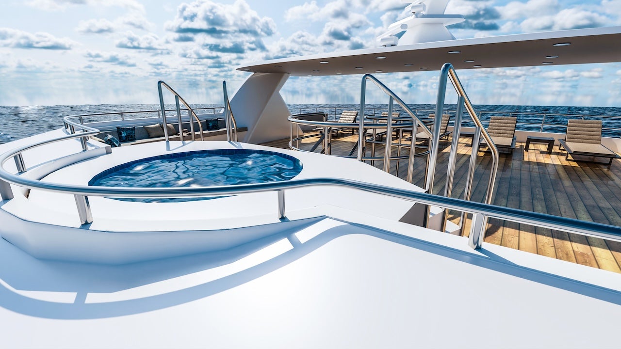 sun deck jacuzzi