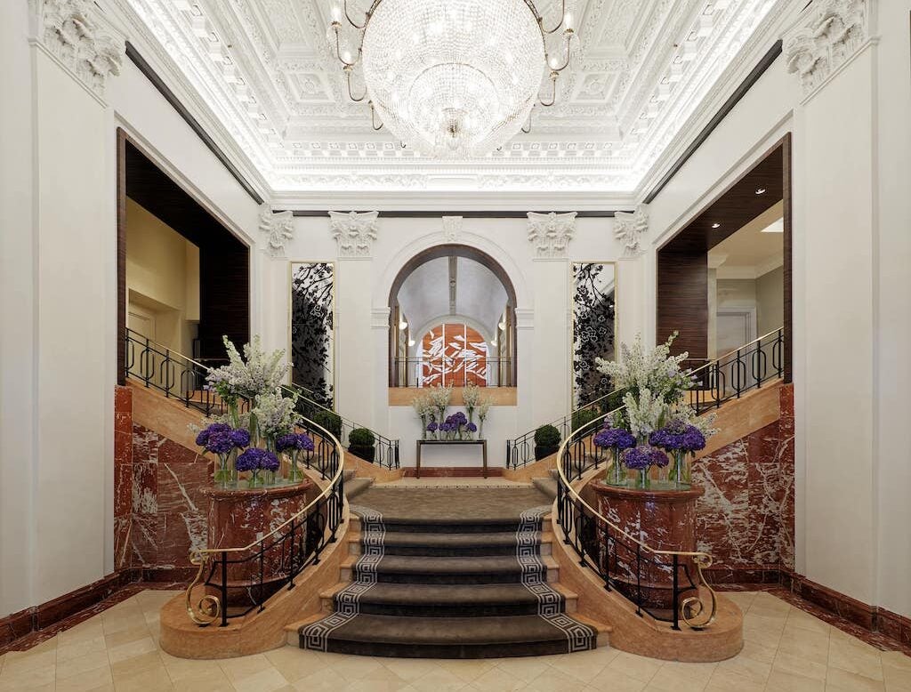 the peninsula new york lobby