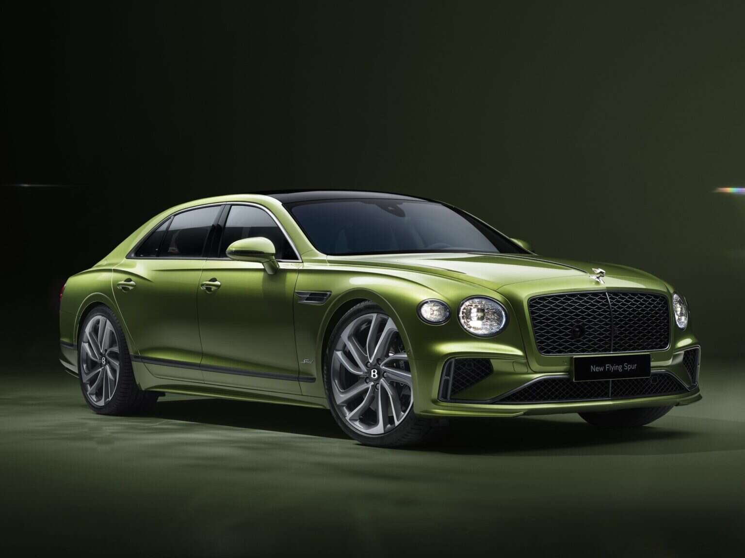 Bentley Reveals the New Fourth Generation Flying Spur