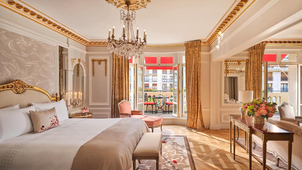 plaza Athenee royal suite