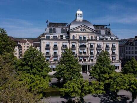 La Réserve Eden au Lac Zurich: Phillippe Starck’s Imaginary Yacht Club 