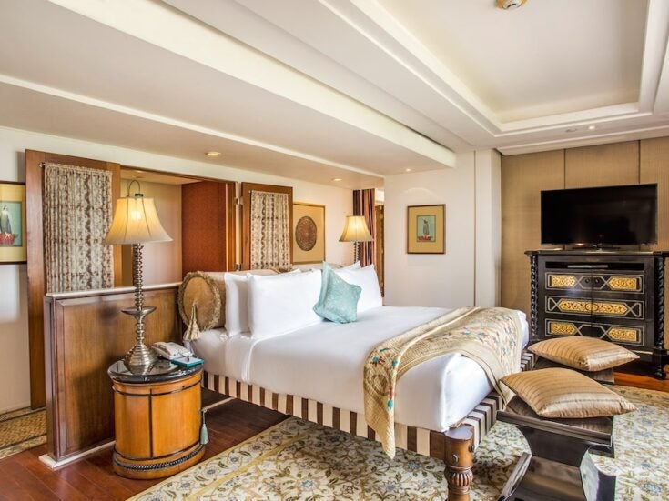 kohinoor suite oberoi amarvilas