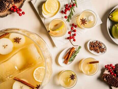 A Spiced Pear & Whisky Punch from Dewar’s