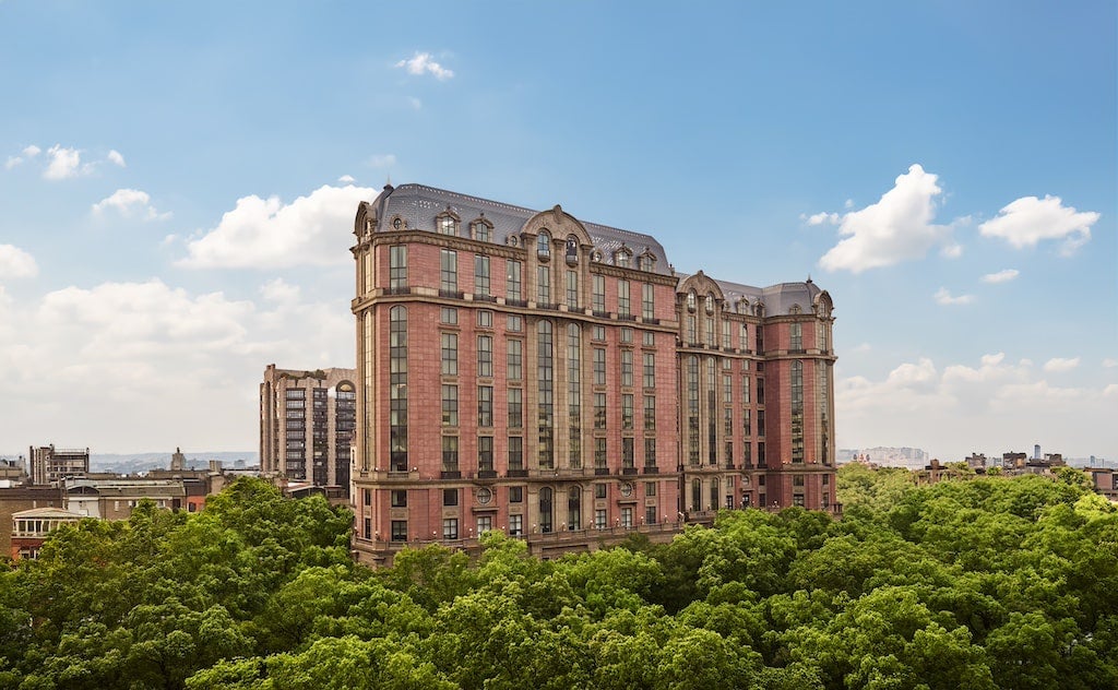 mandarin oriental taipei exterior