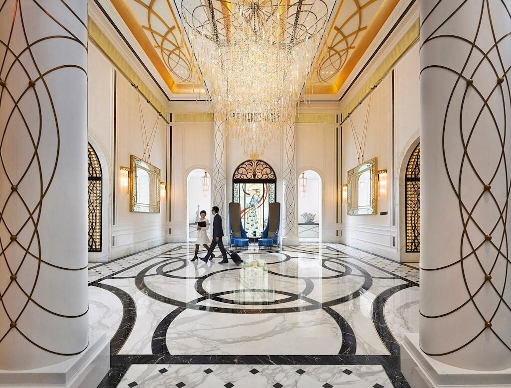 Mandarin Oriental lobby