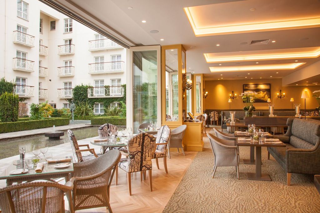 the garden room restaurant the merrion hotel dublin