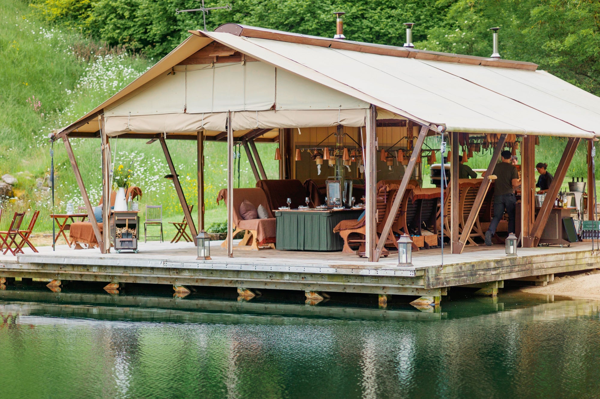 wildkitchen at ashcombe estate