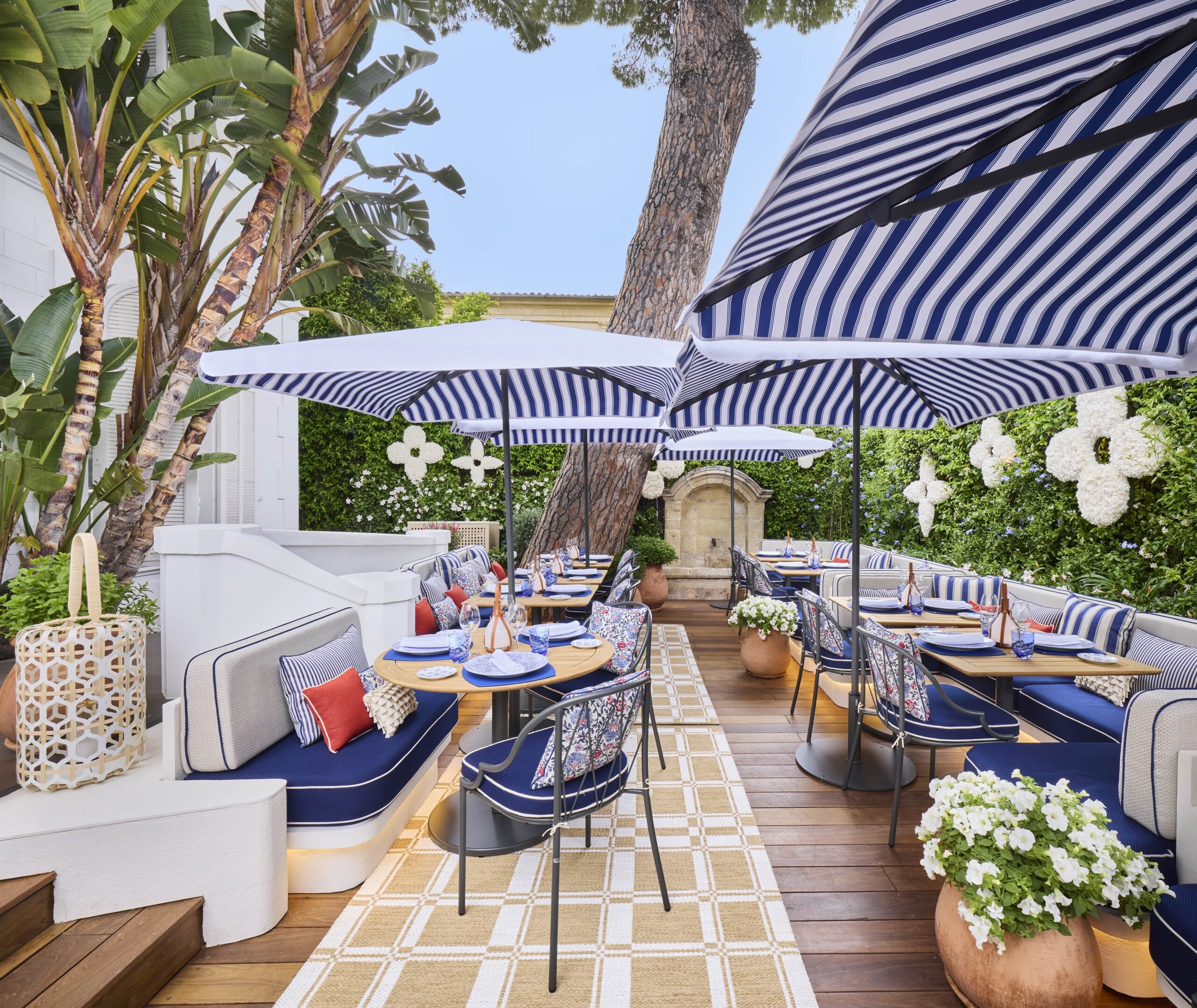 louis vuitton restaurant