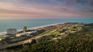 bluffs ho tram golf course