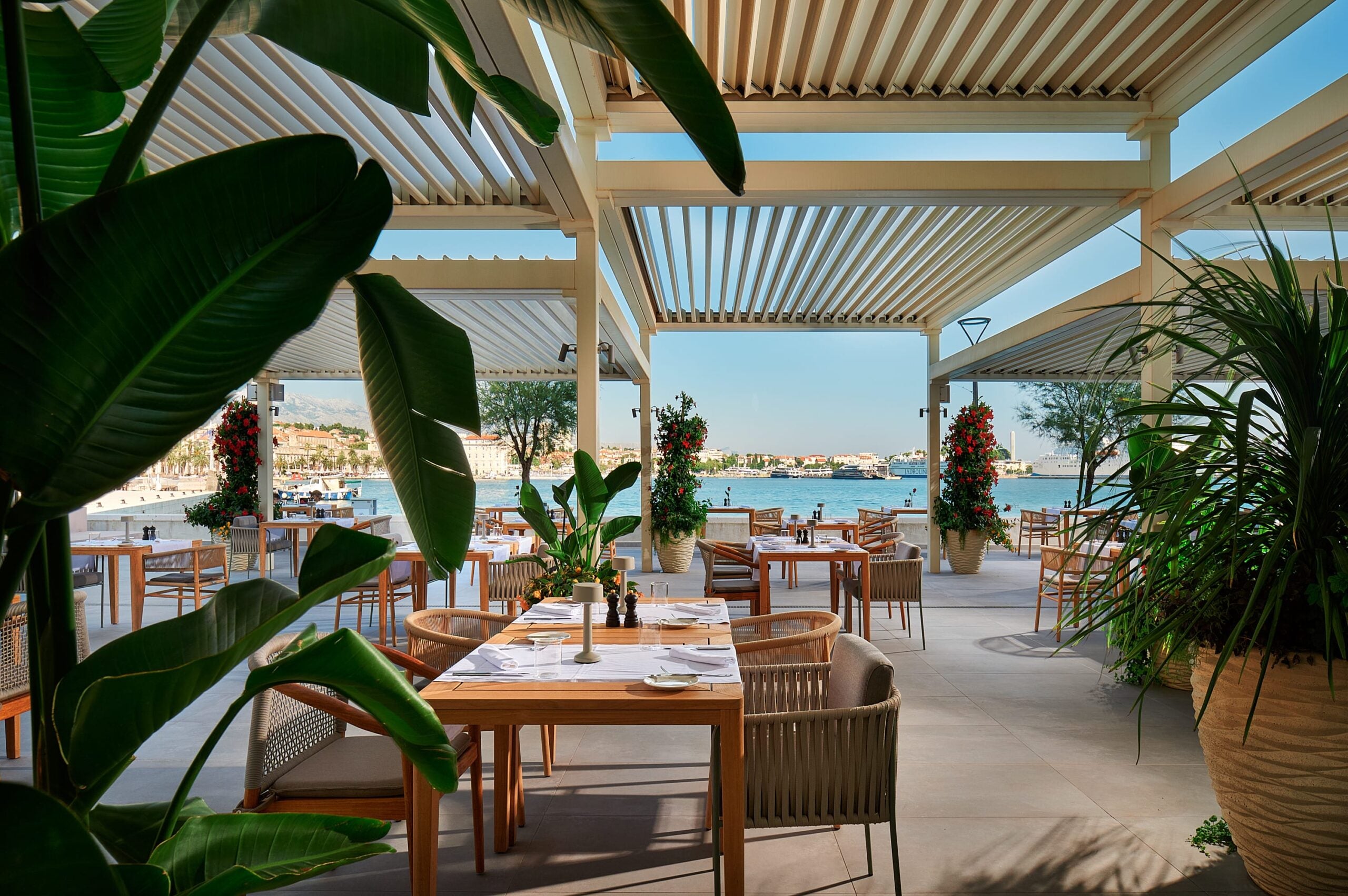 hotel ambasador restaurant