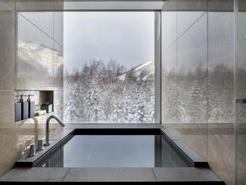 Higashiyama Niseko Village