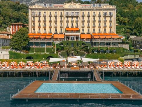 best hotel swimming pools Grand Hotel Tremezzo facade