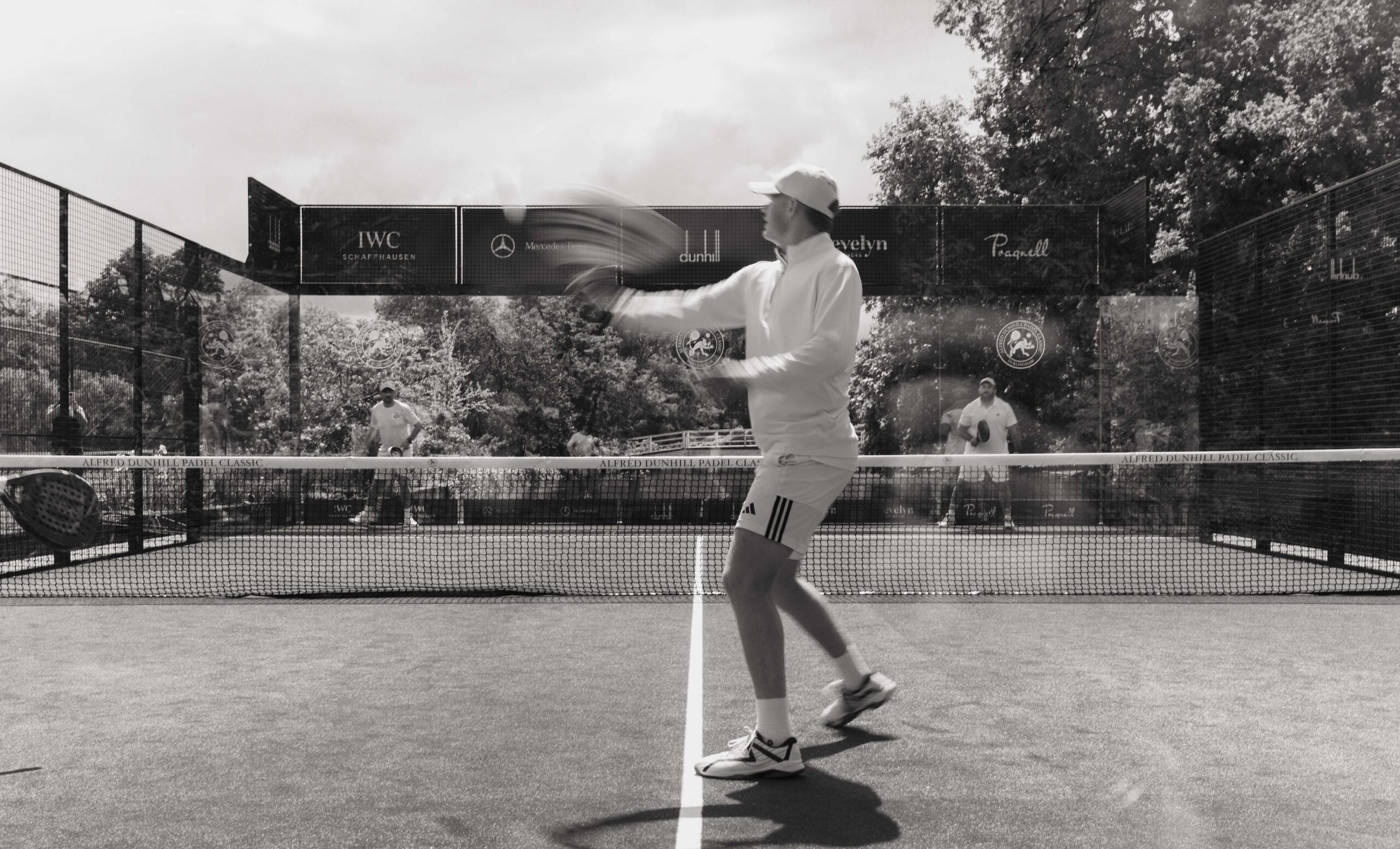 The current image has no alternative text. The file name is: padel-explainer-playing-scaled.jpg