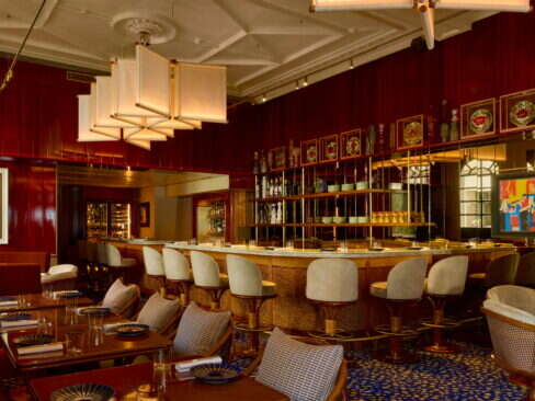 bar des pres interior