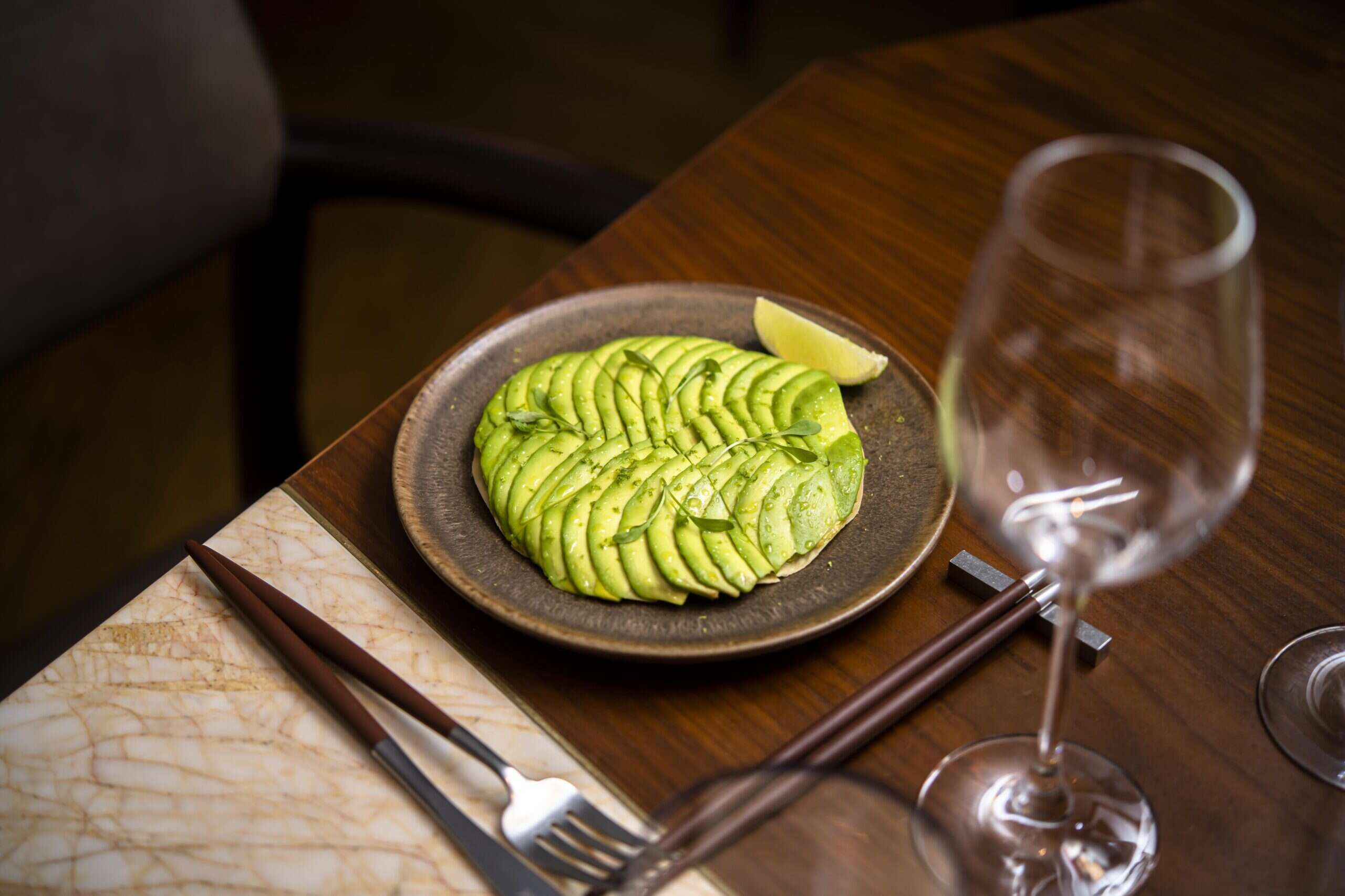 bar des pres avocado and crab