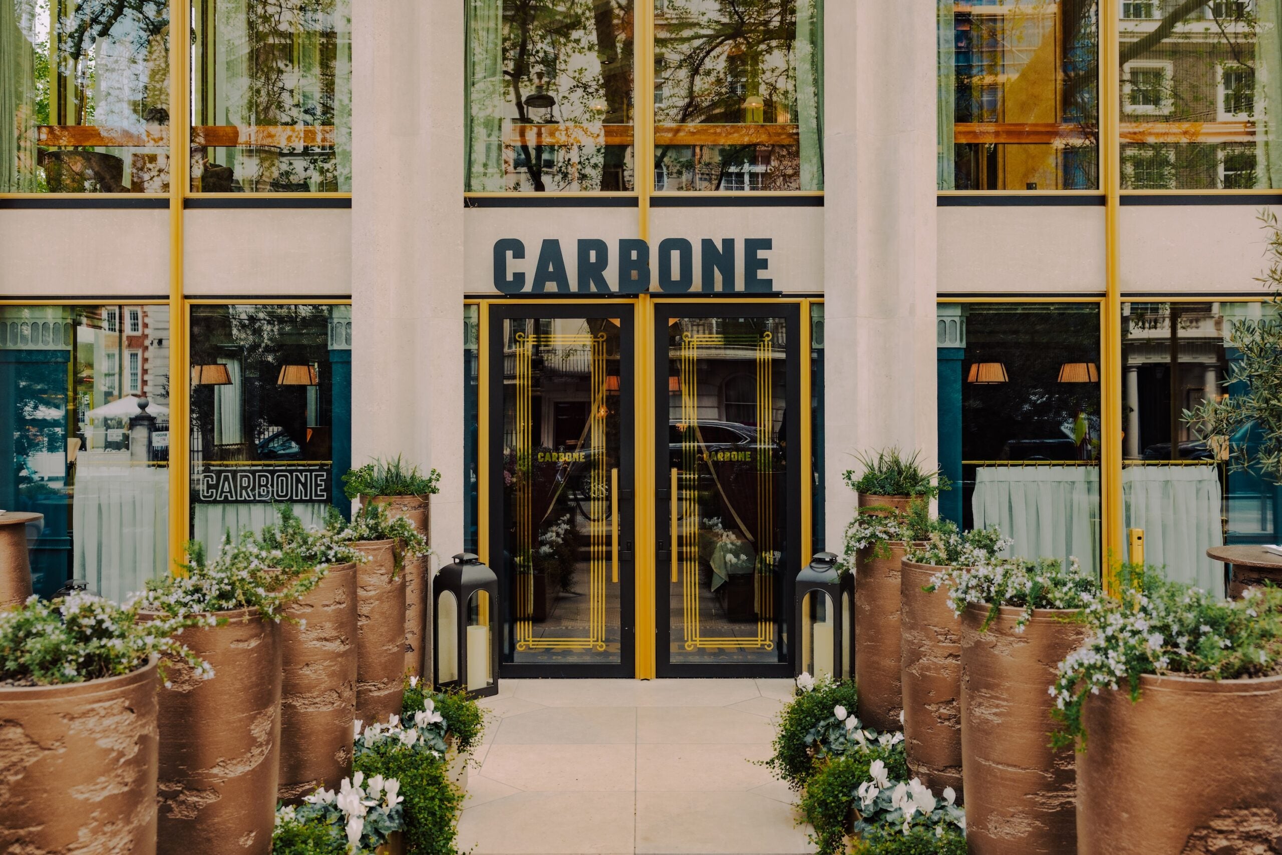 guide to mayfair carbone