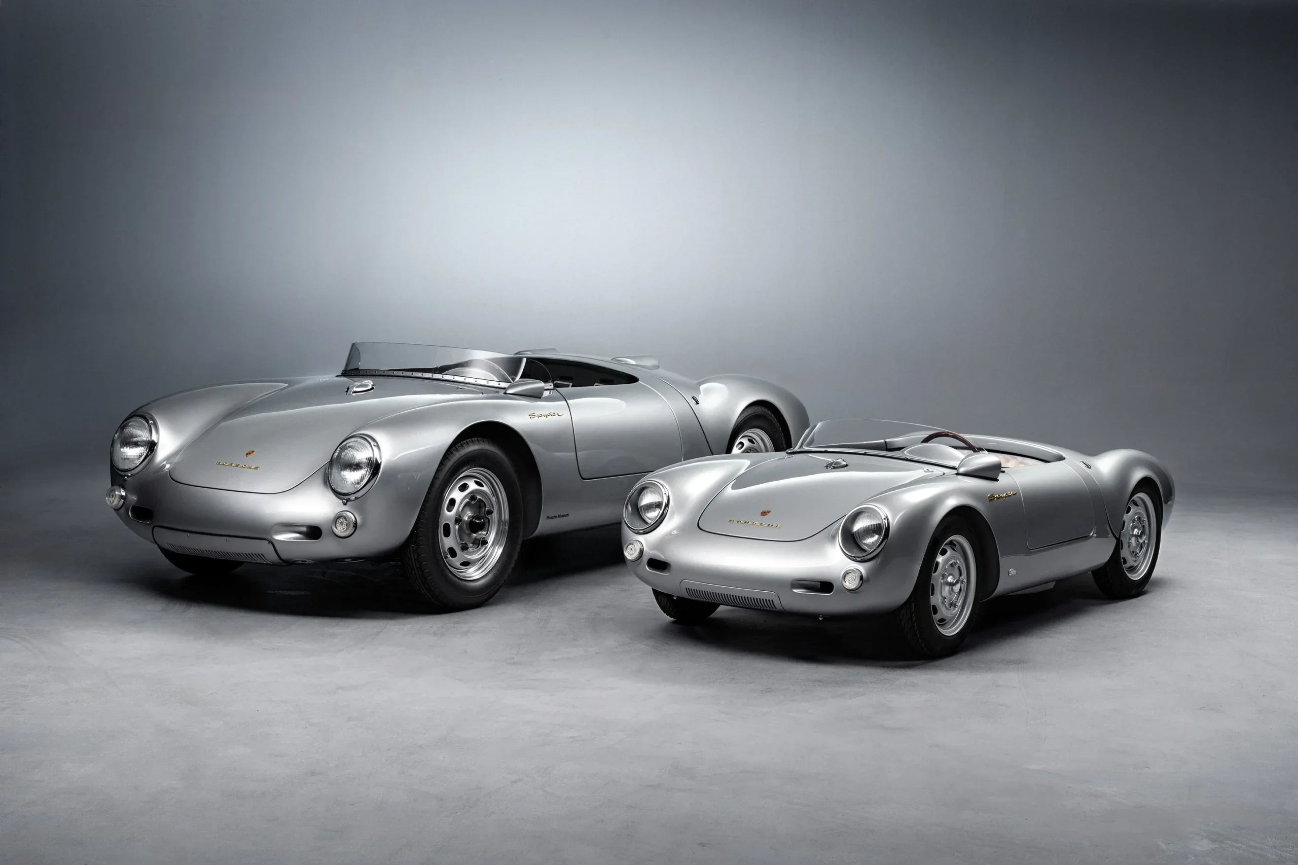 These Mini Cars Aren’t Toys – They’re Ferrari, Bugatti, and Porsche Collectibles 