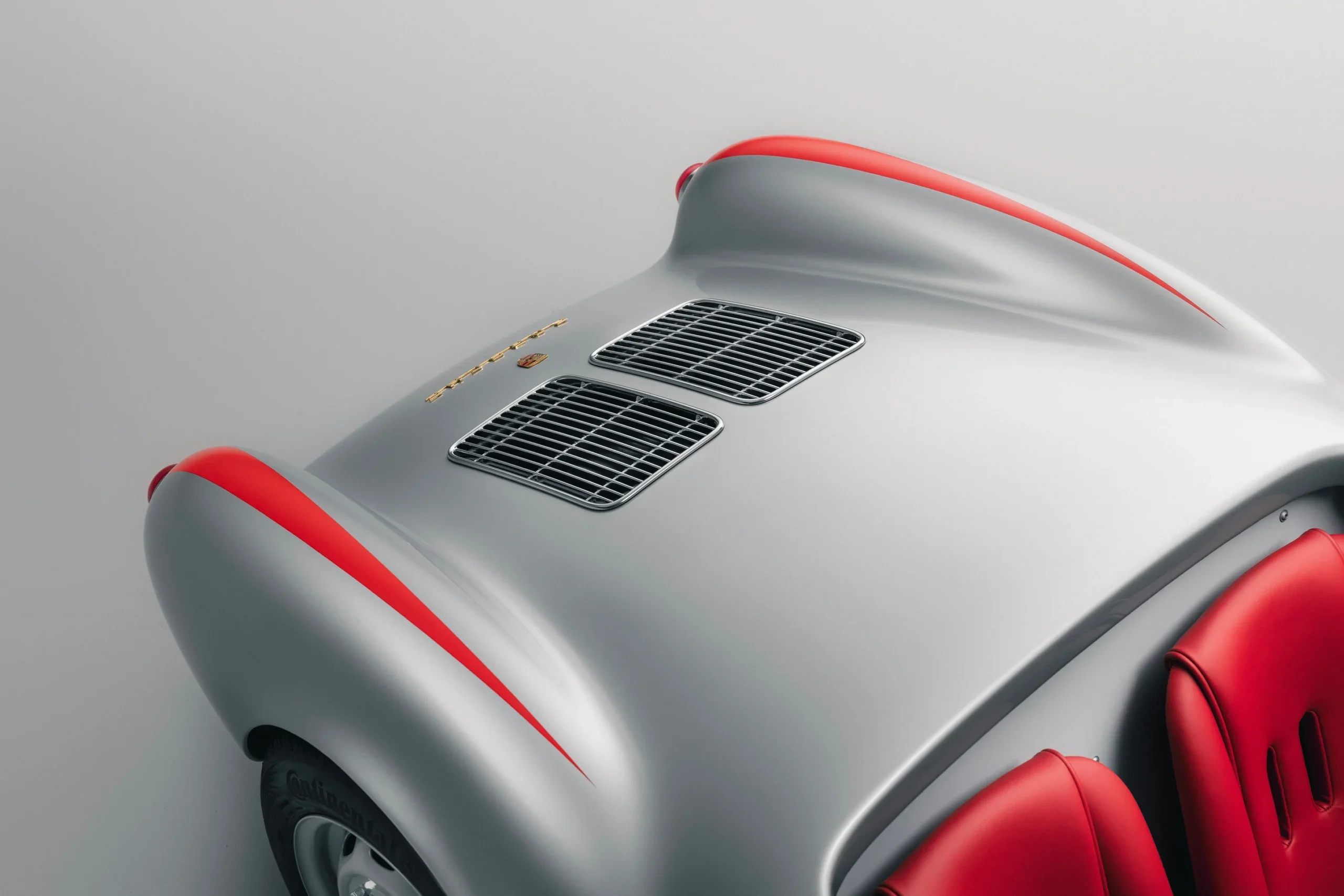 hedley studios porsche 550J