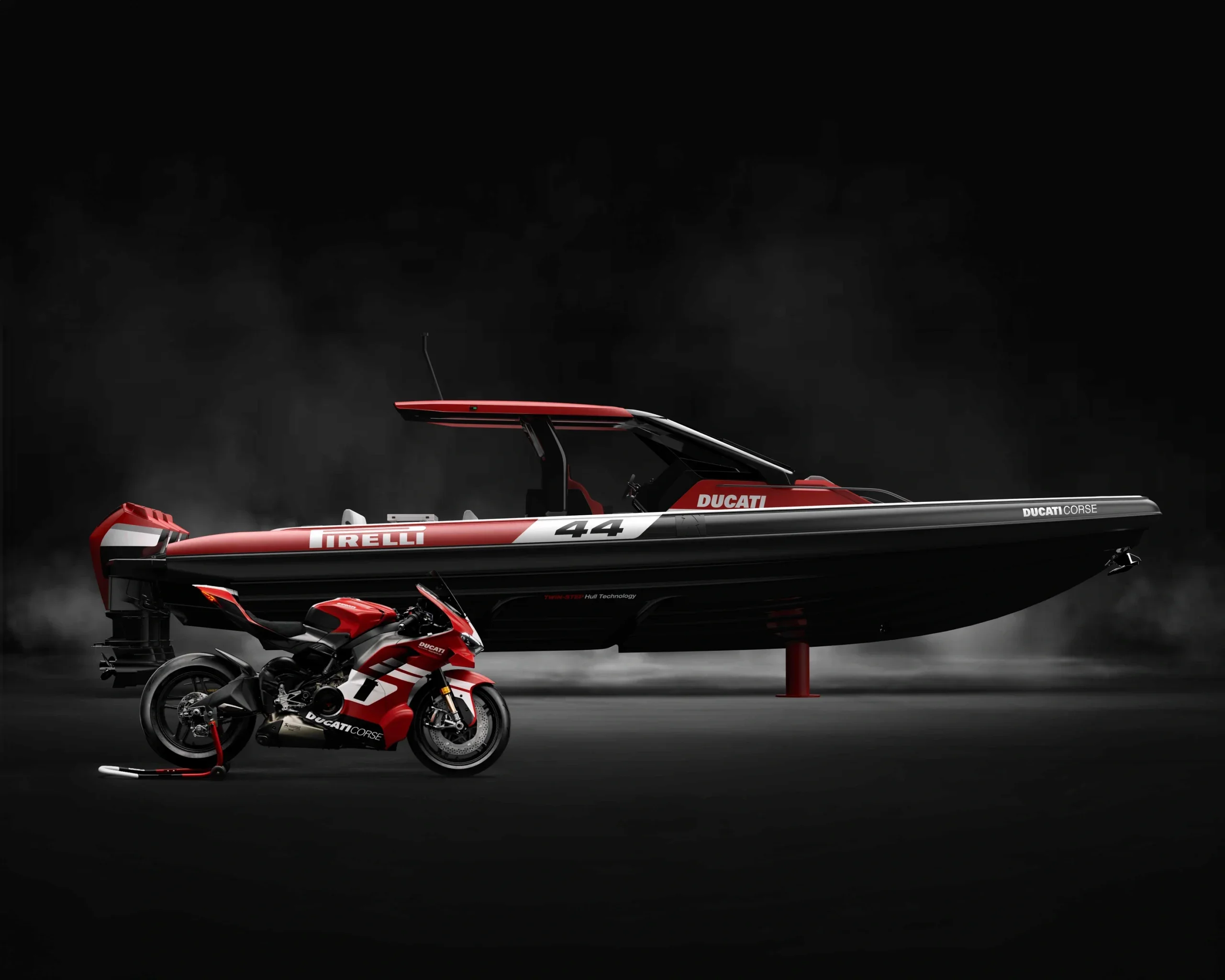 PIRELLI 44 | Ducati Edition speedboat